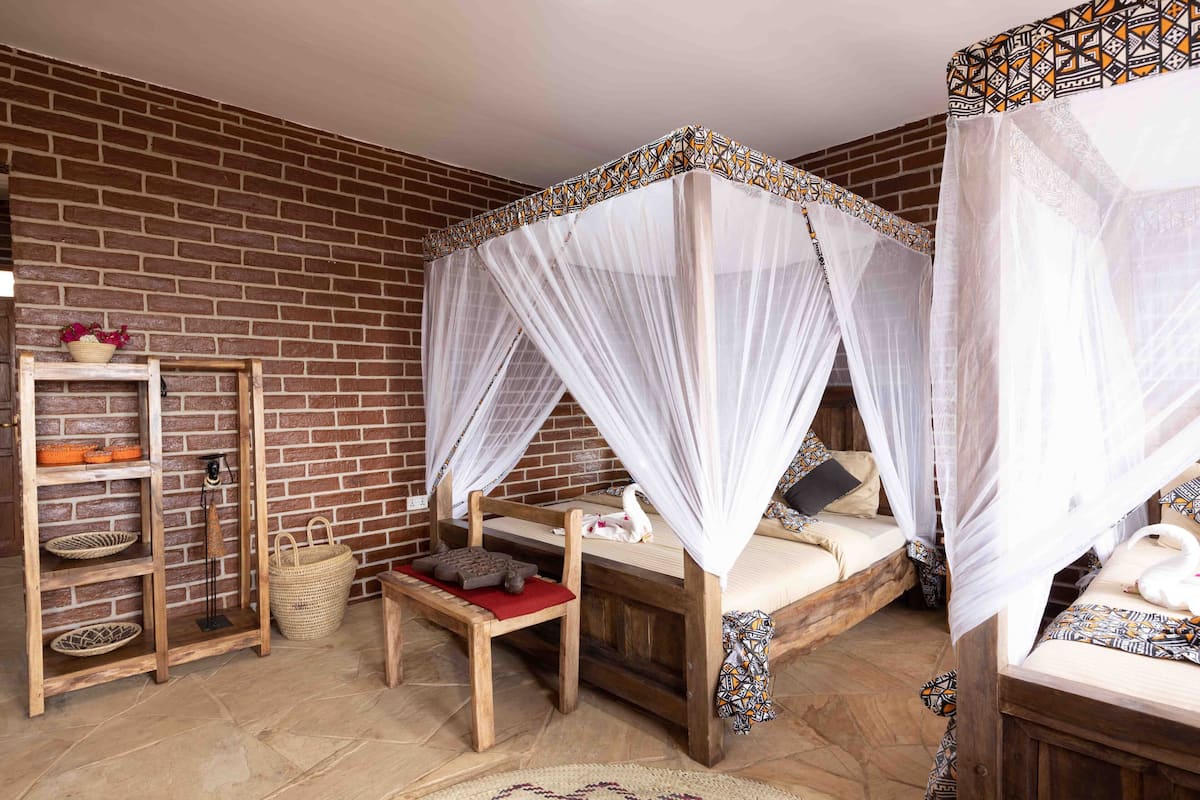 Comfort Bungalow | 1 bedroom, in-room safe, desk