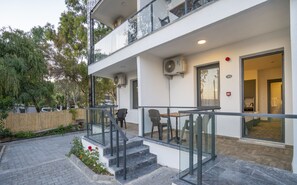 Deluxe Triple Oda Balkonlu | Balcony view