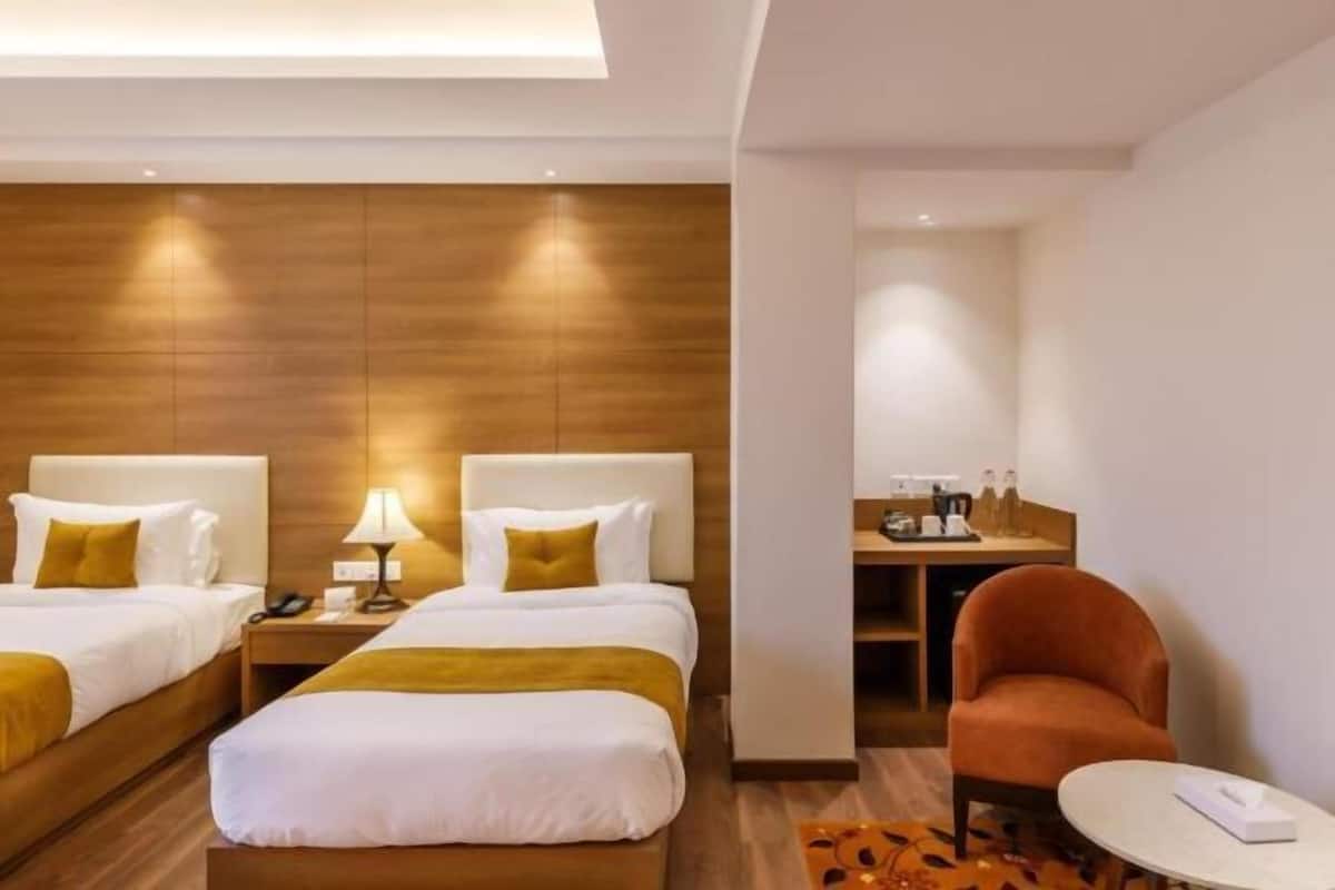 Minibar, desk, iron/ironing board, free WiFi