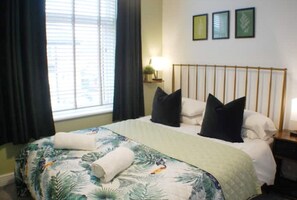 1 bedroom, desk, iron/ironing board, free WiFi