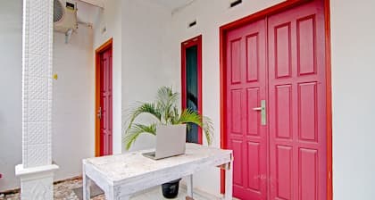 SPOT ON 91950 Guest House TekNong Syariah