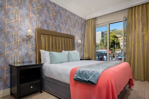 Exclusive Apartment | 1 bedroom, in-room safe, laptop workspace, iron/ironing board - Cape Royale 213 (Cape Town)