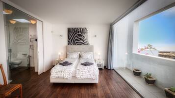 3 slaapkamers, een bureau, gratis wifi, beddengoed