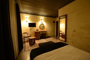 Deluxe-Zimmer | Hochwertige Bettwaren, Select-Comfort-Betten, Minibar, Zimmersafe