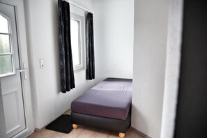 2 Schlafzimmer, Bügeleisen/Bügelbrett, Reisekinderbett, Internetzugang