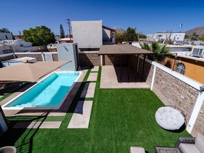 Pool - Casa Barquito: Spacious 4-bedroom getaway (San Felípe)