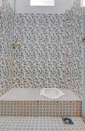 Douche, serviettes fournies