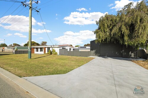 Sea Gem - Welcome to your coastal oasis – Sea Gem!