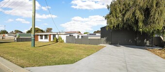 Sea Gem - Welcome to your coastal oasis – Sea Gem!