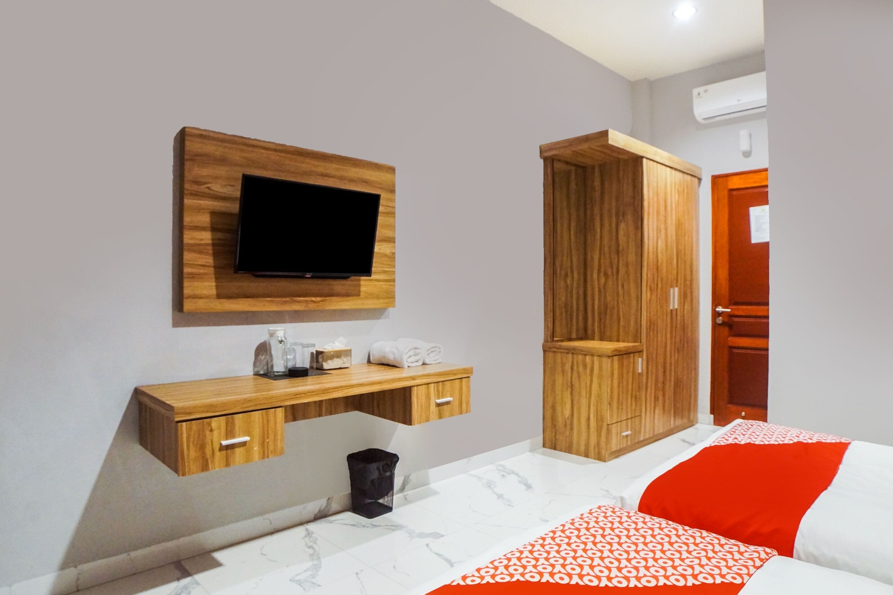 Foto - SUPER OYO Capital O 92066 Papakoel Hotel & Cafe