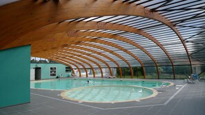 Indoor pool, outdoor pool - Welcome to Mobilandes Sanguinet in Nouvelle Aquitaine.  (Sanguinet)