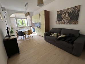 Living area - Mondello apartment a few steps from the beach (Palermo)