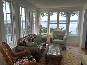 Living area - 551 - Sewall Road estate (Wolfeboro)