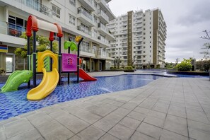 Exterior - Collection O 90205 Queen Rent Apartment Gateway Pasteur (Cimahi)