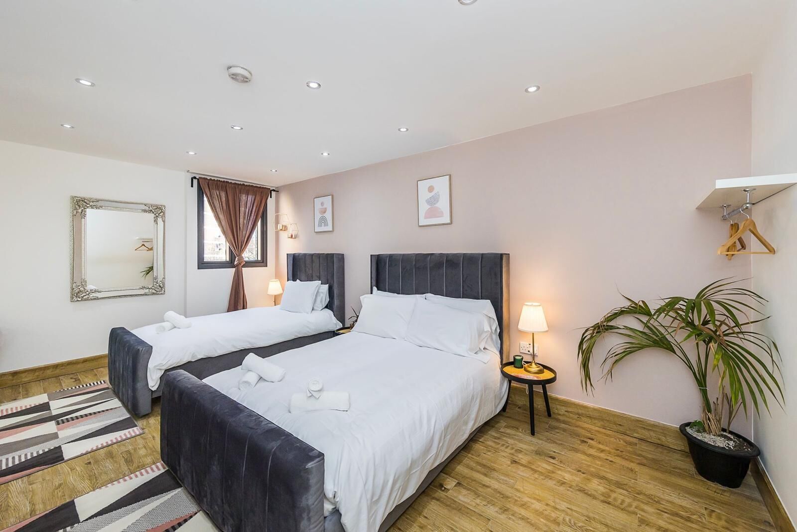 6B (Triple Room) | 1 bedroom, soundproofing, iron/ironing board, free WiFi