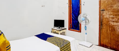 Economy Double Room | Free WiFi, bed sheets