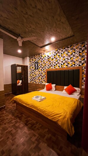 Deluxe Room | Soundproofing
