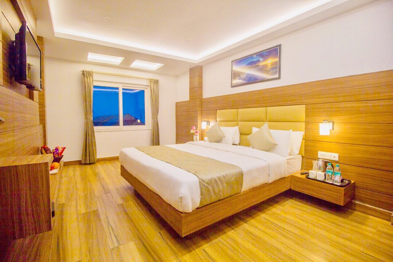 Superior Room | Egyptian cotton sheets, premium bedding, Select Comfort beds