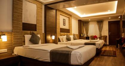 Cocoon By Morpho Rain Lily Green Park