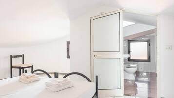 2 chambres, Wi-Fi gratuit, draps fournis