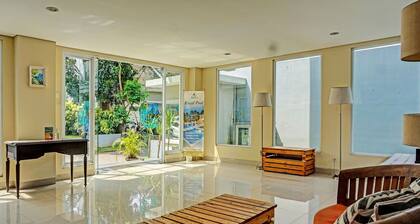 Collection O 91288 Chrysant Premiere Residence