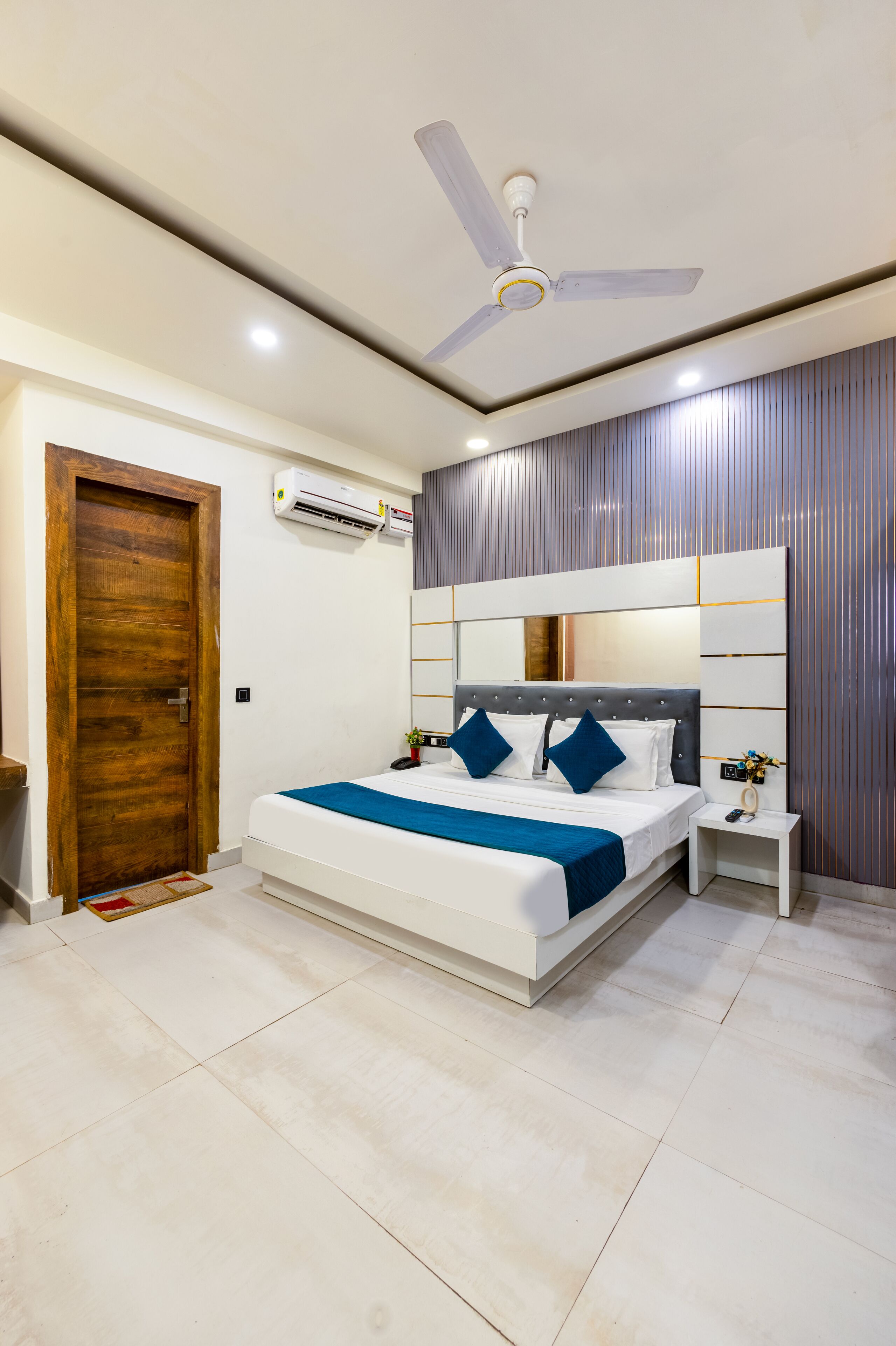 Photo - The Metro Stay by ASPL