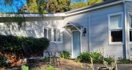 Secluded Luxury Escape Red Hill-Peppercorn Cottage