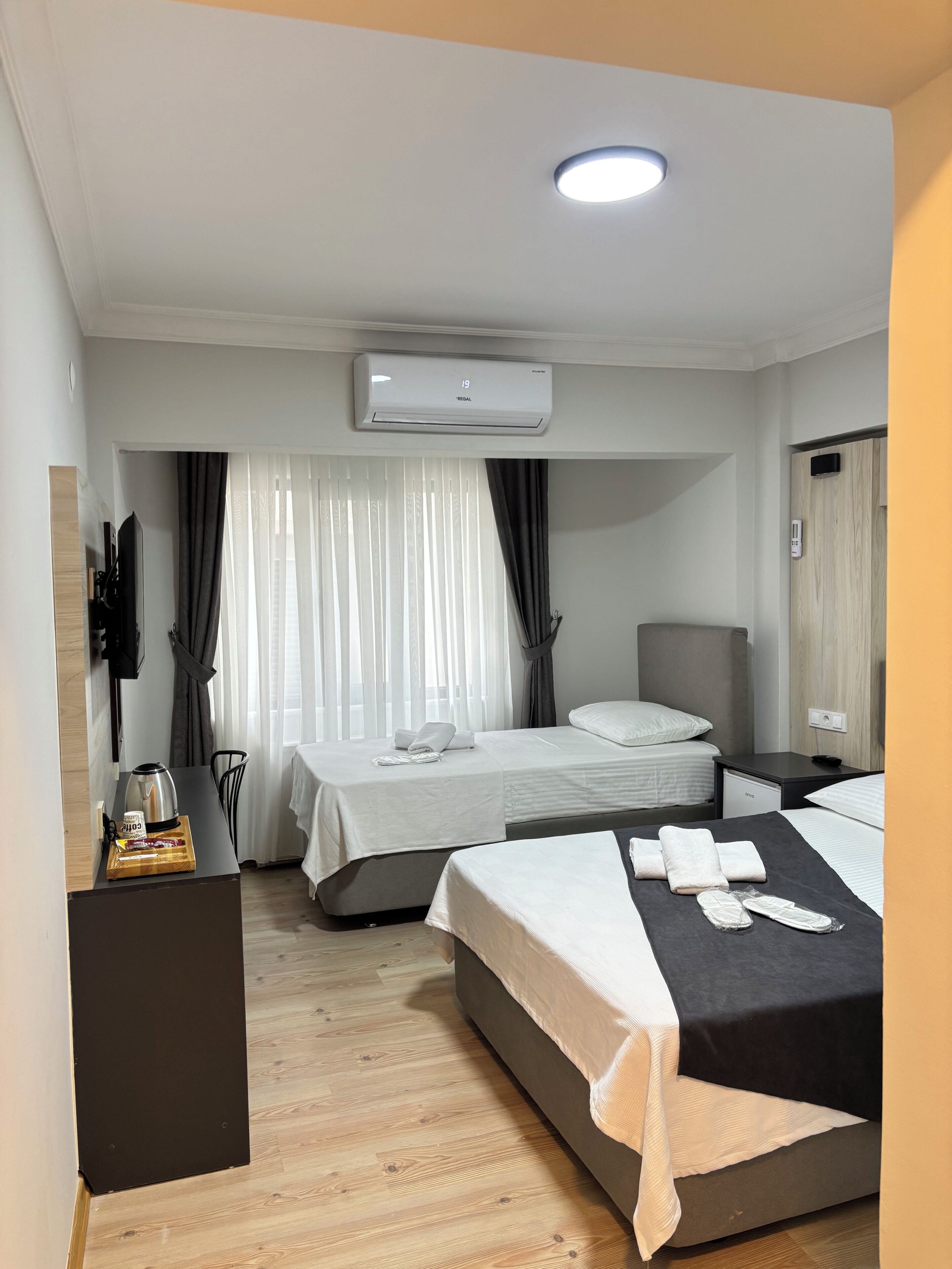 Basic Triple Room
