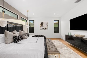 3 Schlafzimmer, Bügeleisen/Bügelbrett, WLAN, Bettwäsche