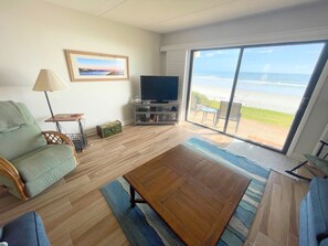 TV, offices - Ocean Front 2BR 2BA Flat (St. Augustine)