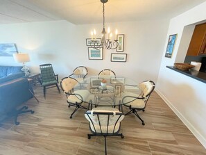 Dining - Ocean Front 2BR 2BA Flat (St. Augustine)