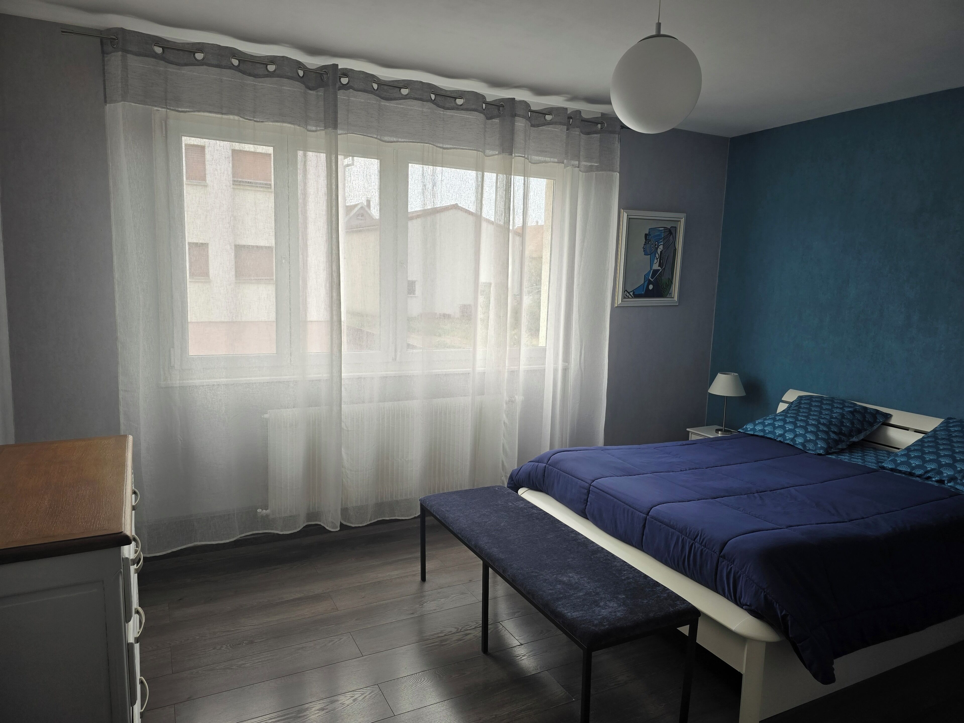 2 bedrooms, iron/ironing board, free WiFi, bed sheets