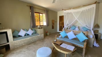 Deluxe Bungalow | 1 bedroom, in-room safe, free WiFi