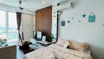 1 bedroom, iron/ironing board, free WiFi, bed sheets