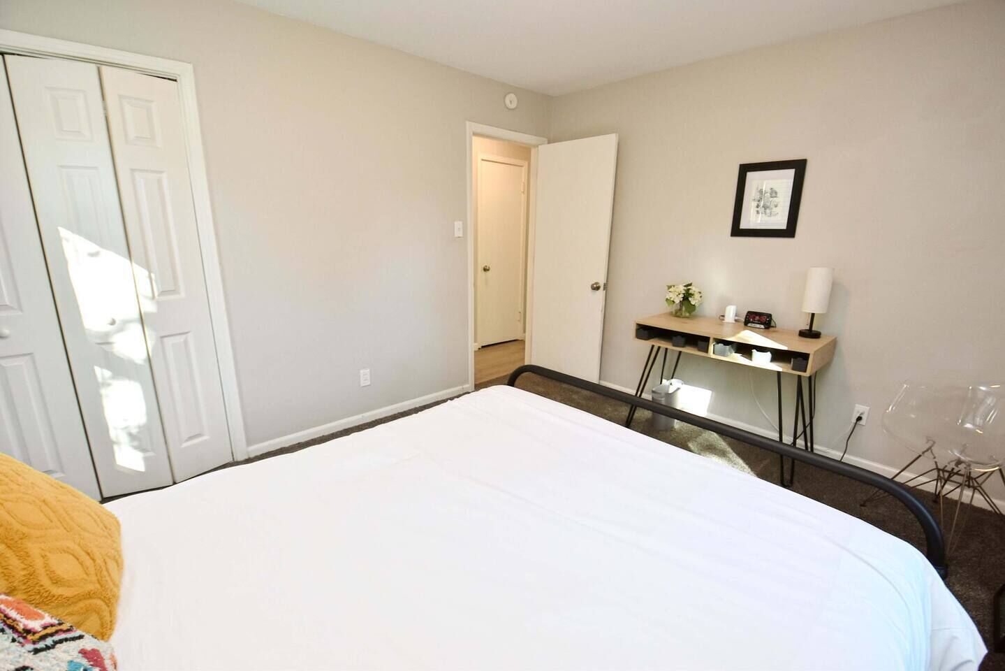 Cozy South Bend Home 3 Blocks To Notre Dame! (815) - Mishawaka, IN