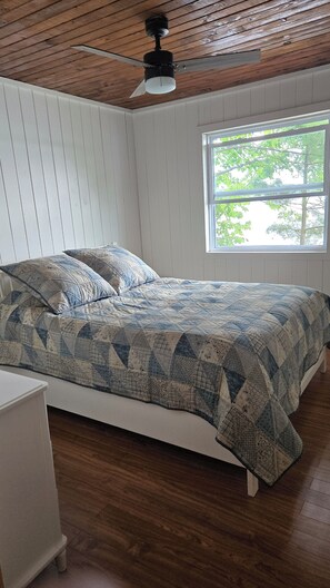 3 bedrooms, Internet, bed sheets