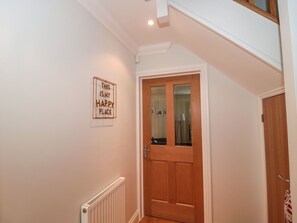 Interior - 9A Wick Lane (Christchurch)