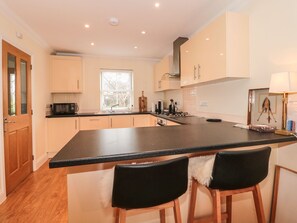 Fridge, dishwasher, electric kettle, toaster