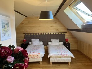 3 Schlafzimmer, Bügeleisen/Bügelbrett, Reisekinderbett, WLAN