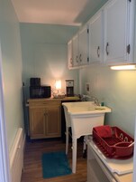 Refrigerador, cafetera/tetera