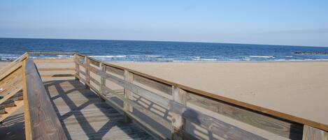 Apartment, 1 Bedroom | Beach | Beach nearby