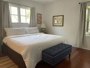 4 bedrooms, iron/ironing board, free WiFi, bed sheets - Modern beach house located in historic West Cape May, NJ (Cape May)