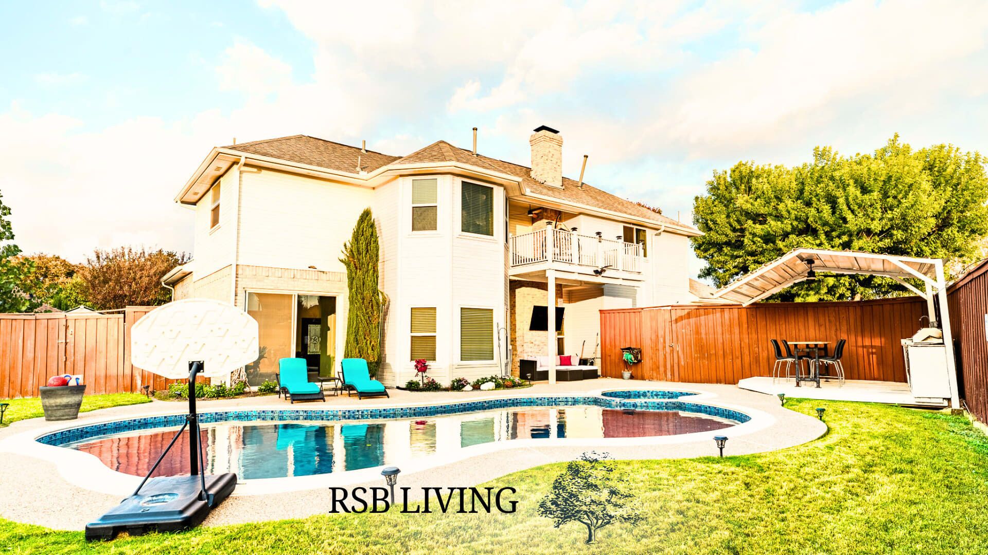Elegant 4BR/2B Pool, 2.5 Bath, Game Room, Grill