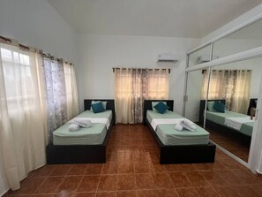 3 عدّة غرف نوم وواي فاي وملاءات أسرّة