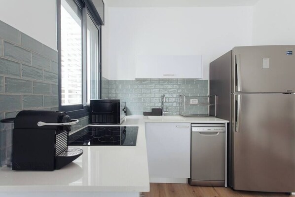 Fridge, microwave, oven, stovetop - Cozy 1BR Ben Yehuda by Holiday Rentals SAFE ROOM (Tel Aviv-Yafo)