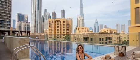 Infinity-Pool