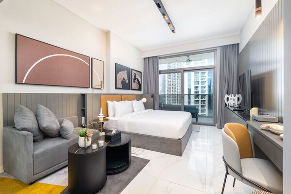 1 bedroom, desk, iron/ironing board, WiFi