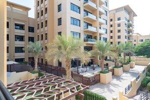 Terrace/patio - 103 - 3BHK - AL SIDIR GREENS · Spacious 3BHK Golf/Ski Dubai/Emirates Mall/Parks (Dubai)