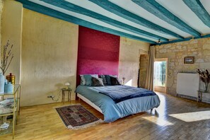 4 chambres, bureau, lit parapluie, Wi-Fi gratuit