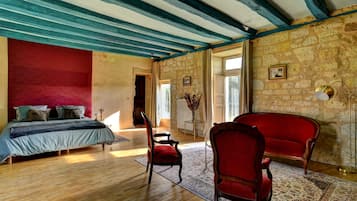 4 chambres, bureau, lit parapluie, Wi-Fi gratuit